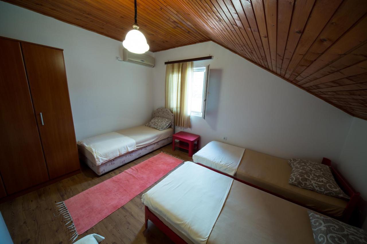 Apartments Pavicevic Тиват Стая снимка