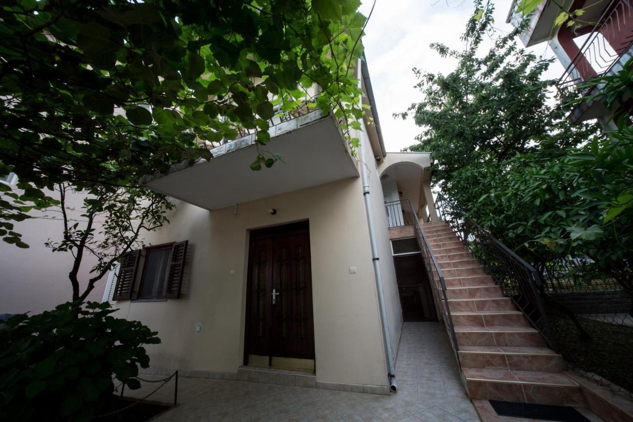 Apartments Pavicevic Тиват Стая снимка