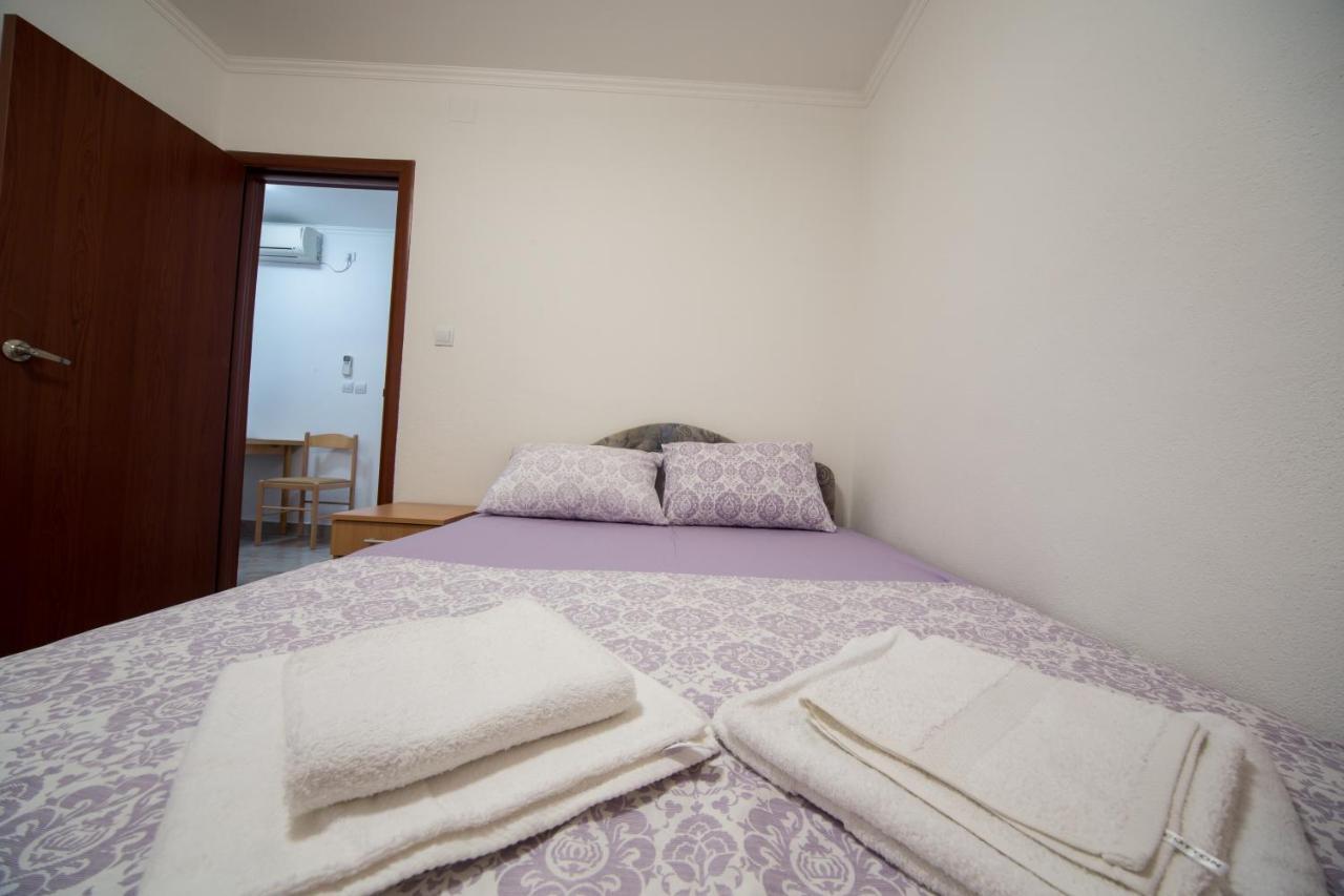 Apartments Pavicevic Тиват Стая снимка